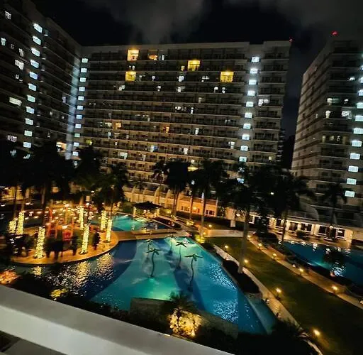 Shell C22 Shortwalk Moa Balcony Poolview Apartment