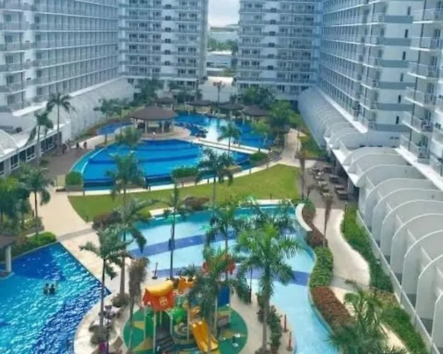 Shell C22 Shortwalk Moa Balcony Poolview *